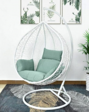 Подвесное кресло из искусственного ротанга в форме яйца